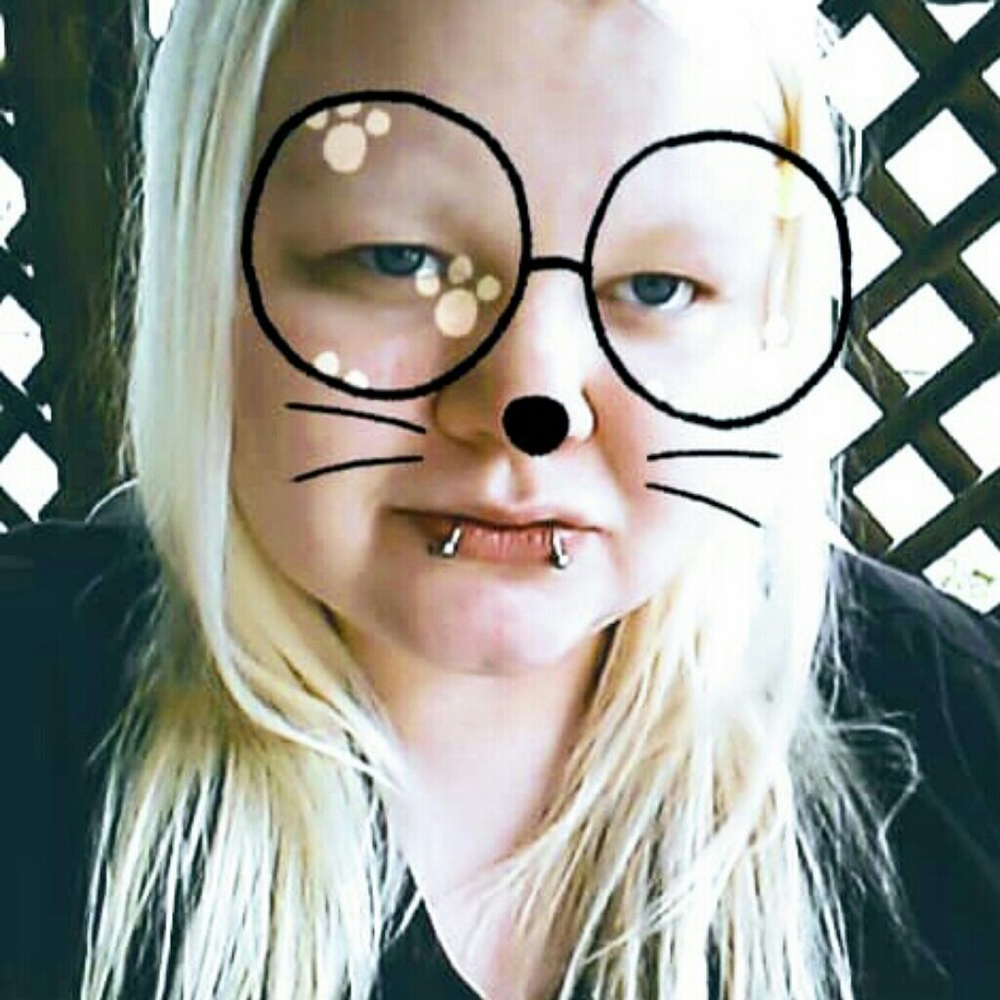 Meet your Posher, Beth
